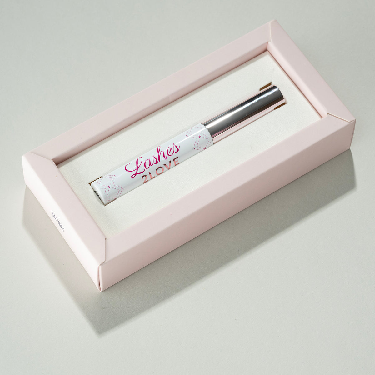 Lerelle Beauty Lashes2Love Lash Growth Serum tube in pink gift presentation box, FullGrowth formula